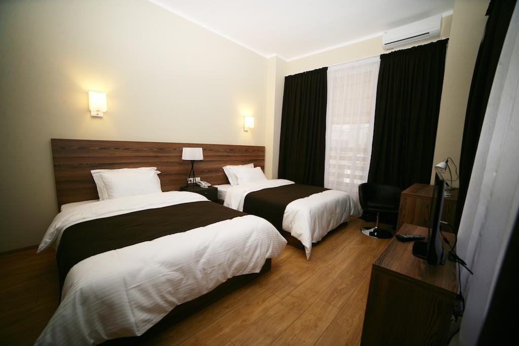 Basilon Hotel Tbilisi Room photo